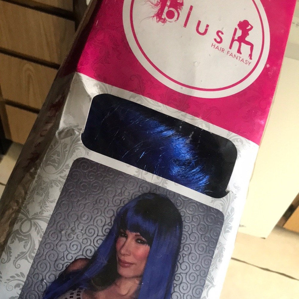 (Blush) Wig - Picture 2 of 6